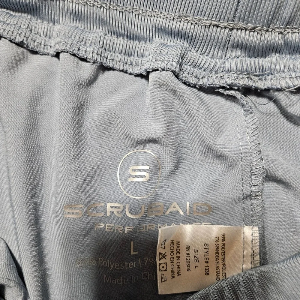 Scrubaid Performance Women Large Light Blue Scrub Set V-Neck Top Jogger